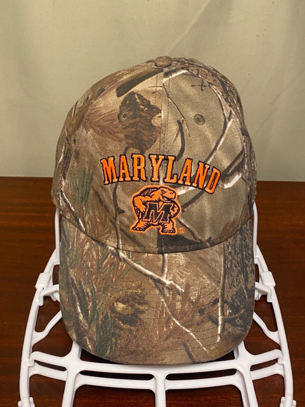 Maryland Terrapins NCAA by Signatures Camo Hat Unisex O/S NWOT